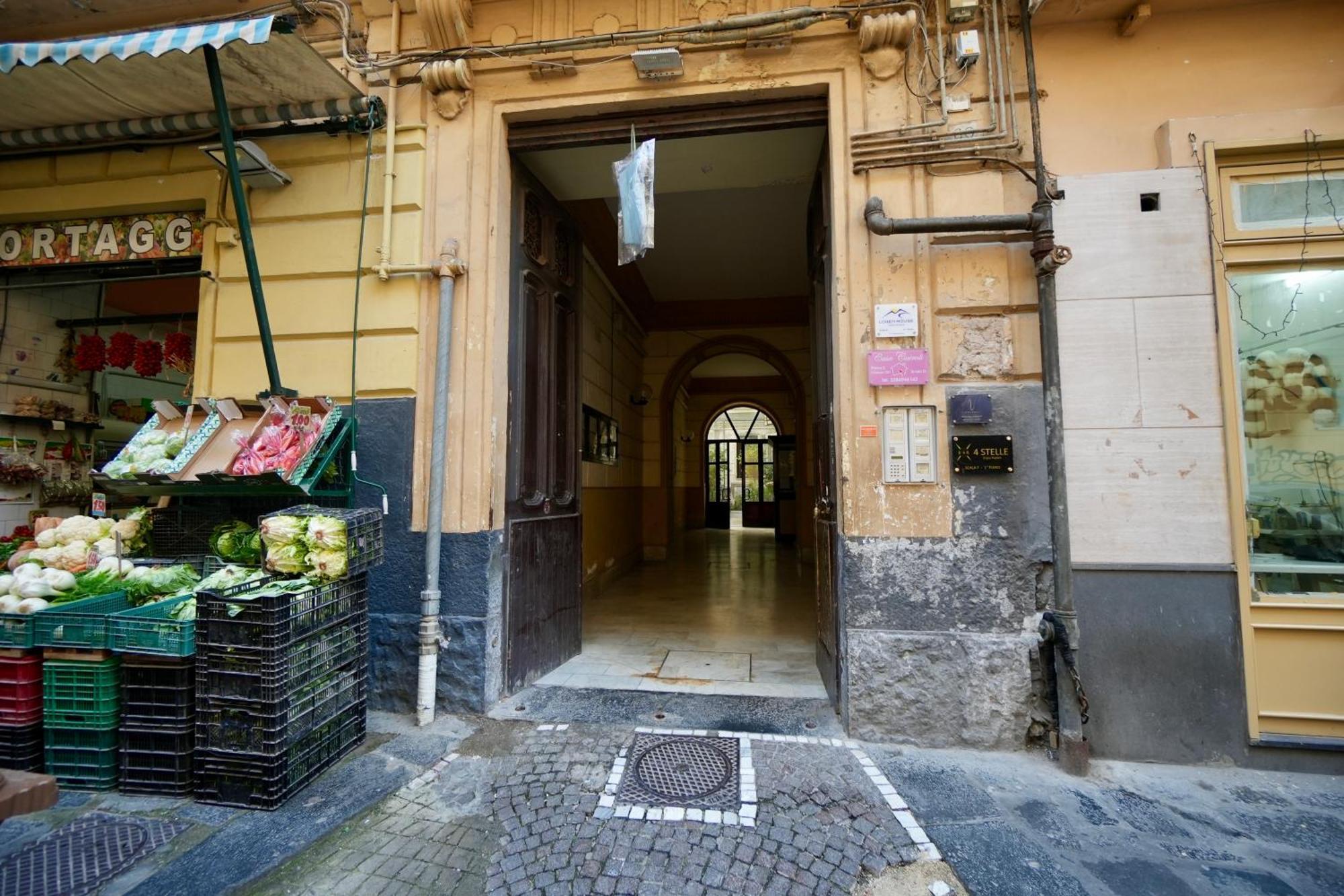 Apartmán Residenza Vecchia Napoli 60 Exteriér fotografie